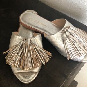Loeffler randall flat